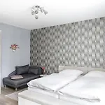 Landgasthof Deutsches Haus Lejlighedshotel Hüttenrode
