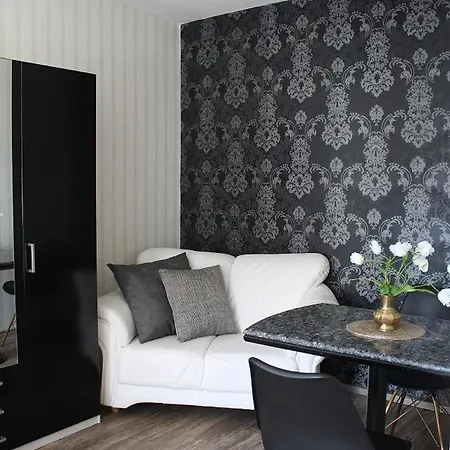 アパートホテル Landgasthof Deutsches Haus 3*